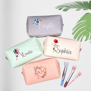 Personalised Makeup Bag with Custom Name & Birthday Flower | Kosmetiktasche für Sie | Bridesmaids Gifts | Travel Bag, Geschenk zum Muttertag