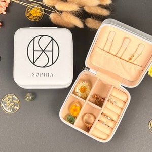 Schmuckkästchen mit personalisiertem Logo für Hochzeit, Geburtstag, Junggesellinnenabschied, Brautjungfern | Stilvolle Geschenke für Frauen