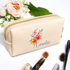 Personalisierte Kosmetiktasche mit Geburtsblume, Geschenke für Frauen, Geburtstagsgeschenk für die beste Freundin, Schminktasche