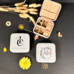 Schmuckkästchen mit monogramm Logo für Hochzeit, Geburtstag, Junggesellinnenabschied, Brautjungfern | Stilvolle Geschenke für Frauen
