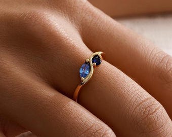 Personalized Birthstone Ring, Statement Ring with Birthstone, Minimalist Ring, Grandma Gift, Birthday Gift for Mom, Christmas Gift for Her