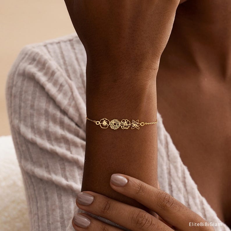 Personalized Birthflower Bracelet, Bracelet for Women, Mom Bracelet, Gifts for Sister, Personalized Gifts, Birthday Gifts, Christmas Gifts