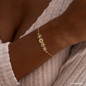 Personalized Birthflower Bracelet, Bracelet for Women, Mom Bracelet, Gifts for Sister, Personalized Gifts, Birthday Gifts, Christmas Gifts