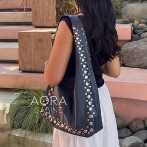 Lovy Nieten Umhängetasche | Ledertasche | Boho Tasche | Geburtstagsgeschenk