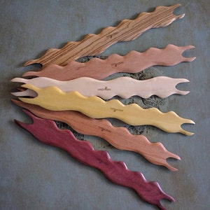 Mini Handywoman Pattern Shuttles