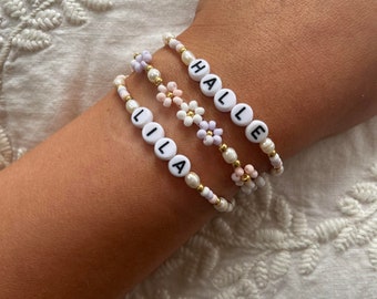 Fleurs pastel | Bracelet fleurs en perles | Bracelet marguerite | Bracelets superposés