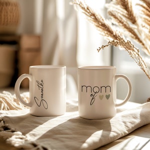 Personalisierte Mama von Dreien Tasse mit Namen, Geschenk für Mama von drei Kindern, Baby Shower Geschenk drittes Kind, Geschenk Mom of 3