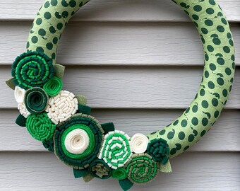 St. Patricks Day Wreath - Felt flower Wreath - Green Wreath - Shamrock Wreath - St. Patty's Wreath - St. Patricks Day Decor - Felt Wreath