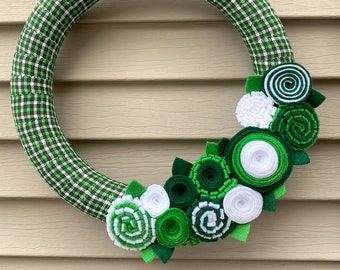 St. Patricks Day Wreath - Felt flower Wreath - Green Wreath - Shamrock Wreath - St. Patty's Wreath - St. Patricks Day - Felt Wreath - Tartan