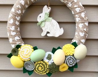 Bunny Wreath - Easter Wreath - Bunny Decor - Bunny Decoration - Easter Decoration -Springtime Wreath -Spring Bunny Decor -Felt Flower Wreath