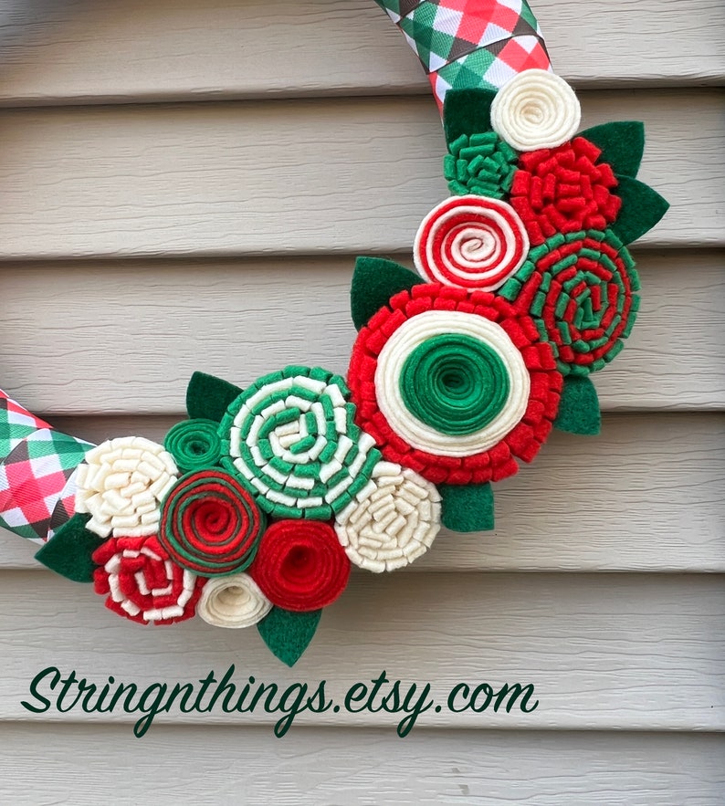 Christmas Wreath,Modern Wreath,Christmas plaid wreath,Wreath,Holiday Wreath, Felt Flower Wreath, tree Wreath, Felt Flowers, Christmas Ribbon image 2