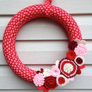 Valentine's Day Wreath Heart Fabric Wreath decorated w/ felt flowers. Valentine Wreath Mother's Day Wreath Heart Wreath Red heart image 2