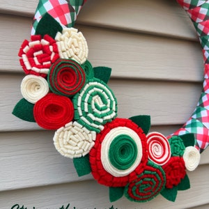 Christmas Wreath,Modern Wreath,Christmas plaid wreath,Wreath,Holiday Wreath, Felt Flower Wreath, tree Wreath, Felt Flowers, Christmas Ribbon image 6