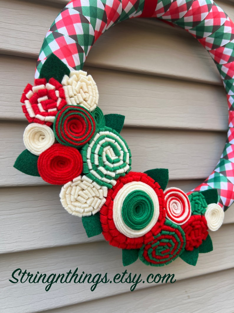 Christmas Wreath,Modern Wreath,Christmas plaid wreath,Wreath,Holiday Wreath, Felt Flower Wreath, tree Wreath, Felt Flowers, Christmas Ribbon image 6