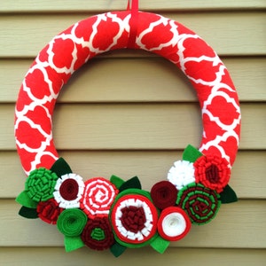 Christmas Wreath, Modern Wreath, Holiday Wreath, Patterned Wreath, Christmas Patterned Fabric Wreath, Felt Flower Wreath, Ribbon Wreath image 4