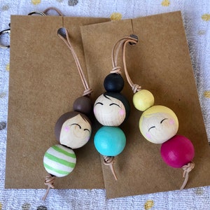 Glücksbringer Schlüsselanhänger Geschenk für Schulkinder Freunde Mama Papa Oma Opa Glückspüppchen Schutzengel