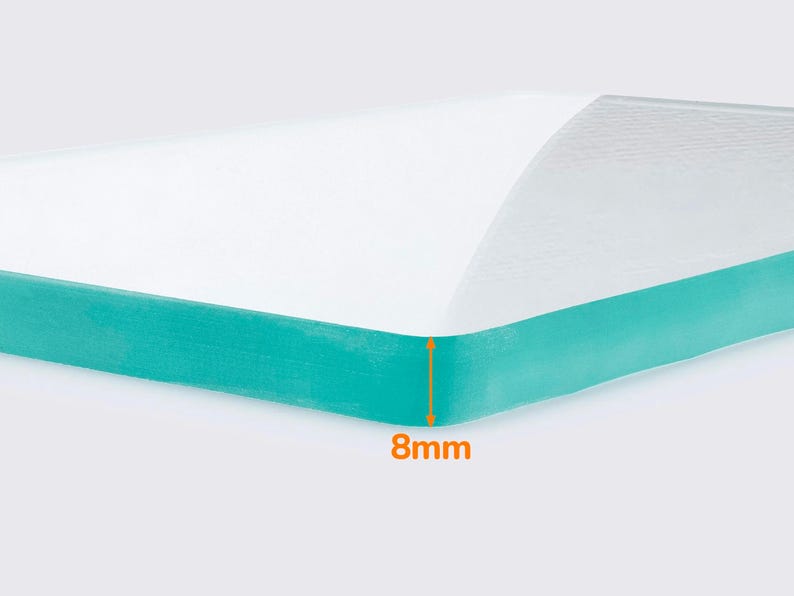 May include: Close-up of a clear glass panel with a teal edge. The thickness of the glass is 8mm. The glass has a rounded corner and is set against a light gray background.