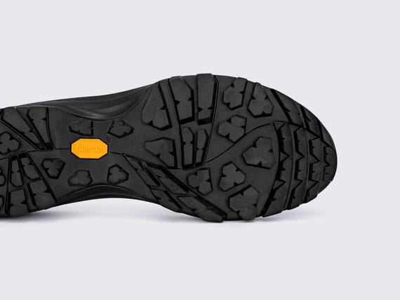 靴 UN3D. SOLE SWITCHING BOOTS SENSOREDBURG__1.jpg?v=1730229408