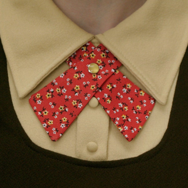 Lady Tie - Red & Yellow Tiny Flowers