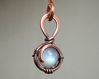 Pendentif en labradorite – Mini collier en cuivre ou en argent sterling enroulé de fil