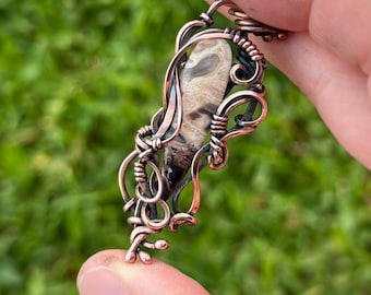 Colgante de raíz de palma – Collar de cobre forjado en frío