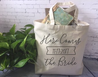 Bride tote bag/canvas tote bag//bridal shower gift/here comes the bride/bachelorette party tote bag/engagement party gift/wedding tote