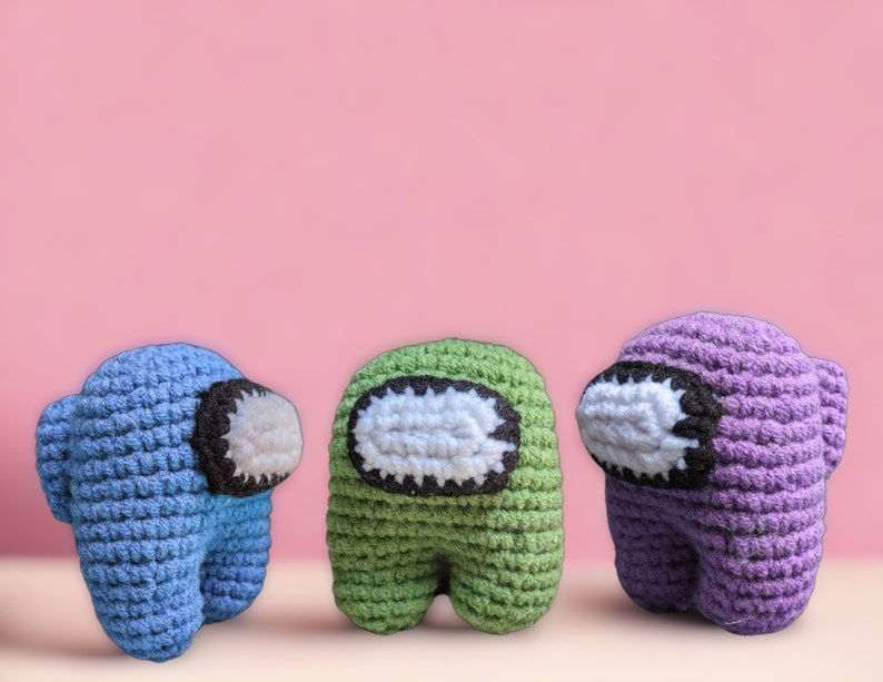 Simpatico modello Amigurumi all'uncinetto, Among Us, Portachiavi all'uncinetto, Portachiavi Kawaii, Miniatura dell'astronauta, Kit in miniatura fai da te, Tutorial PDF, Bluey immagine 2