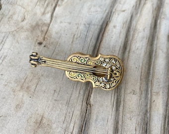Vintage Spain Damascene Guitar Brooch, Guitar Pin, Stringed Instrument, Instrument Jewelry Enamel Guitar Brooch, Signed Spain, Damascene Pin