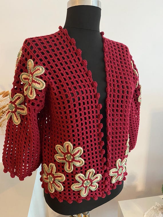 Cardigan oversize con maniche floreali all'uncinetto, ordine