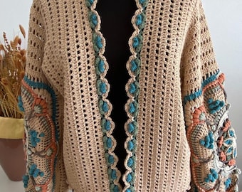 Cárdigan de crochet con mangas grandes y estampado floral, cárdigan color crema, ropa de mujer, regalo bohemio para San Valentín, regalo para novia, falda hippie, b