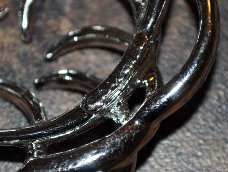 Vintage Sara Coventry Circle Silver Brooch