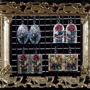 Earrings| Vintage Aesthetic Stained Glass Window Floral Earrings