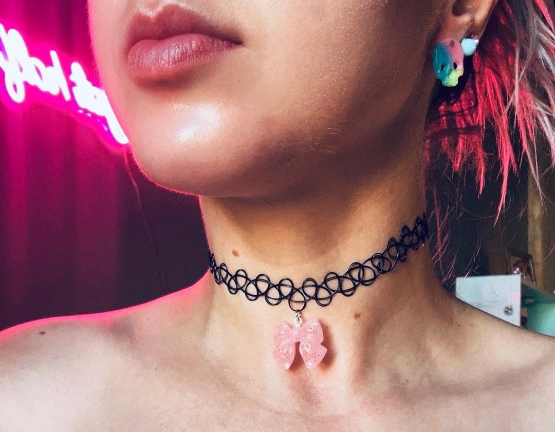 Necklaces|chokers| Stretchy Tattoo Choker Necklace With Pink