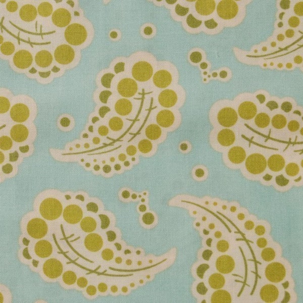 Heather Bailey Freshcut Collection Paisley in Mint