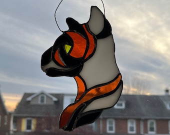 Calico Cat suncatcher in Profile