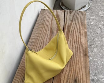 Leather Shoulder Bag, Women&#39;s Underarm Shoulder Bag, Minimal Leather Bag, Elegant Leather Bag