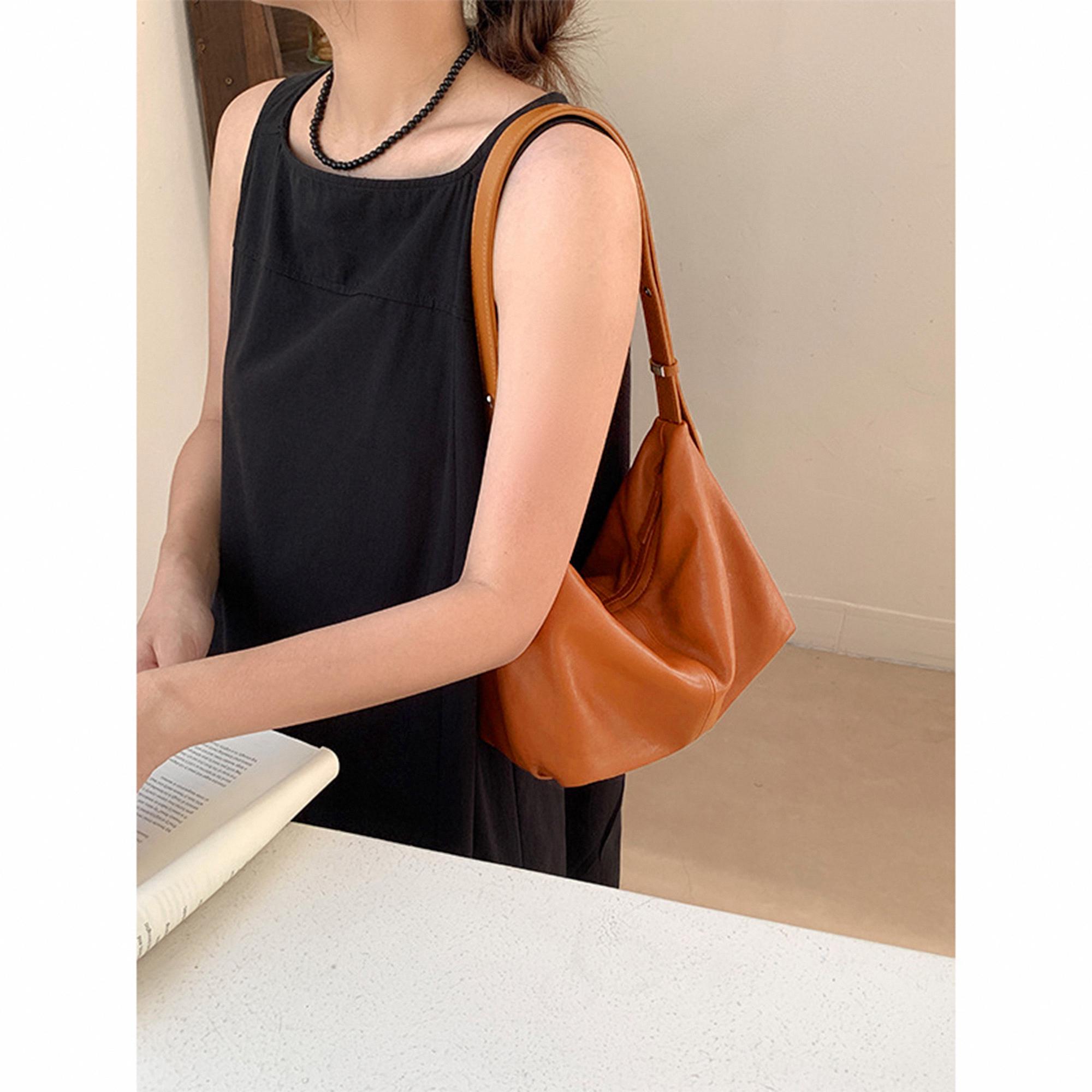 Medium Hobo North-South Leather Shoulder Bag