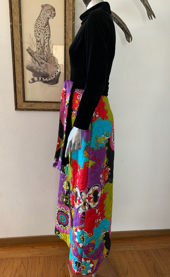 Iconic 1970s Psychedelic Quilted Maxi Dress by Dy… - image 4