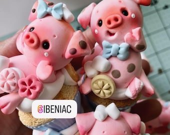The Little Piglets clay figurines