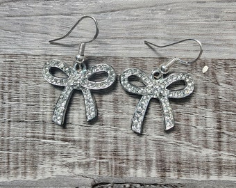 Wrapped in a bow dangle earrings