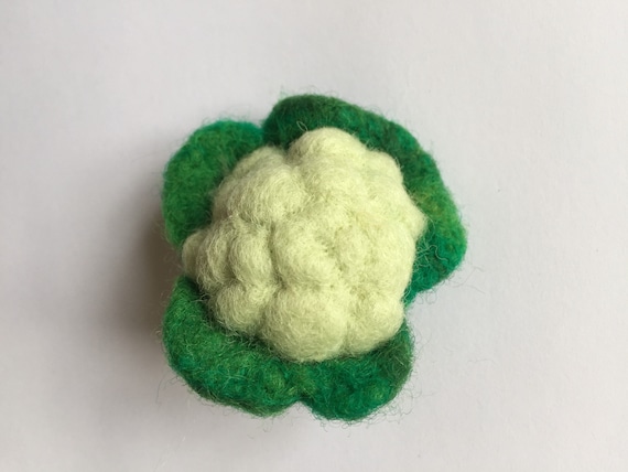 Cauliflower Hand-Embroidered Brooch Pin Cauliflower Hand-Embroidered Brooch Pin