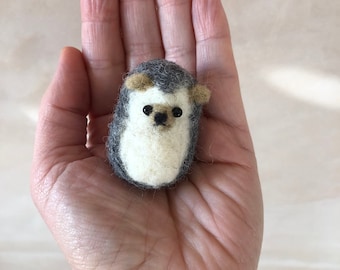 Needle Felted Small Kawaii Hedgehog