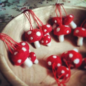 Set of 3 Mini Tiny Needle Felted Toadstool Mushroom Autumn Christmas Tree Decorations