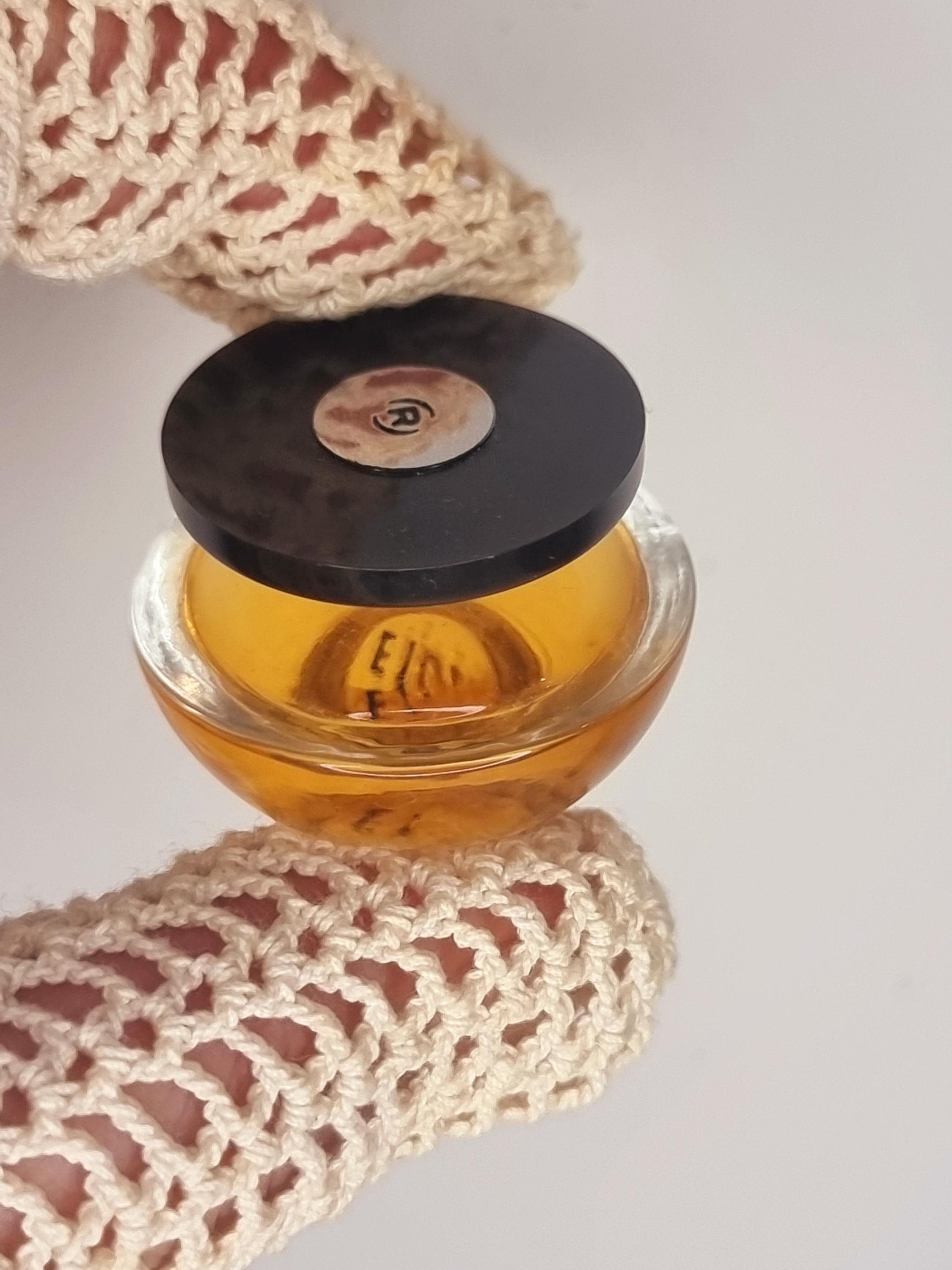 Femme vintage rochas - Etsy 日本