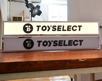 Custom Mirrored Stainless Steel Lightbox: 3D Lettering Shop Sign