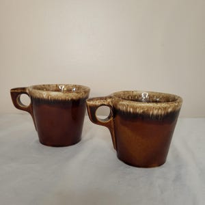 Pair Vintage Hull Pottery Ceramic Brown Drip Mugs, 1970s USA