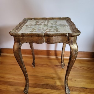Vintage Florentine Gilded Wood Petite Accent Side Table, Italy MCM