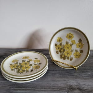 Vintage Spring Bouquet 6 Inch Bread Plates, Set of 4, Japan 1970s