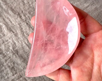 Gemmy Rose Quartz Crystal Moon Dish Crystal Mozambique Rose Quartz Love Crystal Pink Heart Chakra Crystal Meditation Home Decor