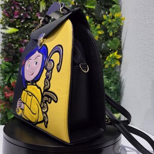 backpack coraline imagen 2